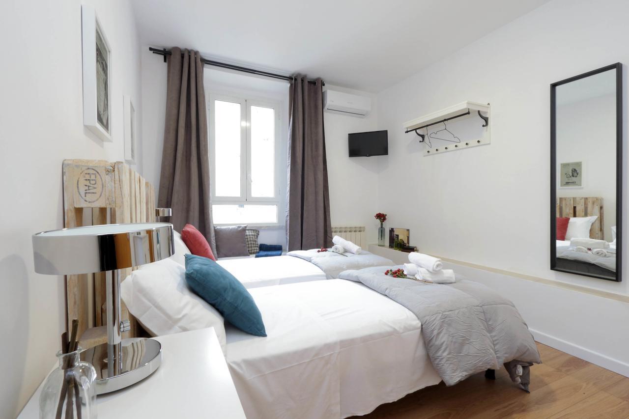 Monti Central Apartment Roma Ngoại thất bức ảnh